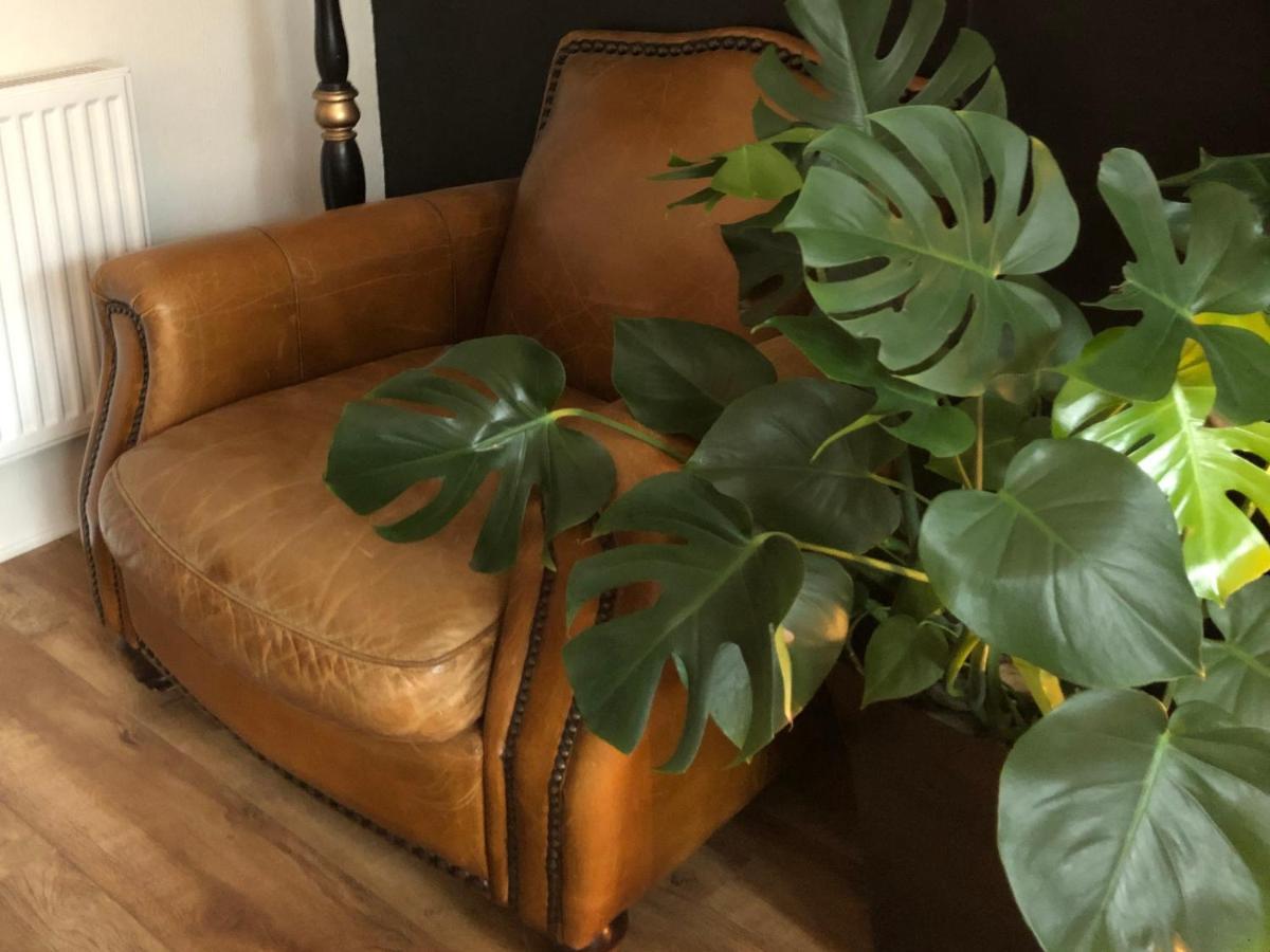 High Tor Guest House Уитби Екстериор снимка